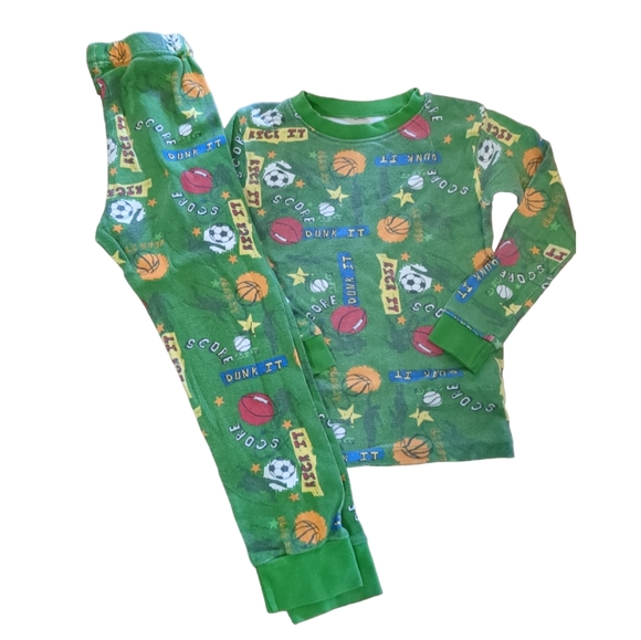 Kirkland Green Sports Print Pajama Set - Picture 1 of 4